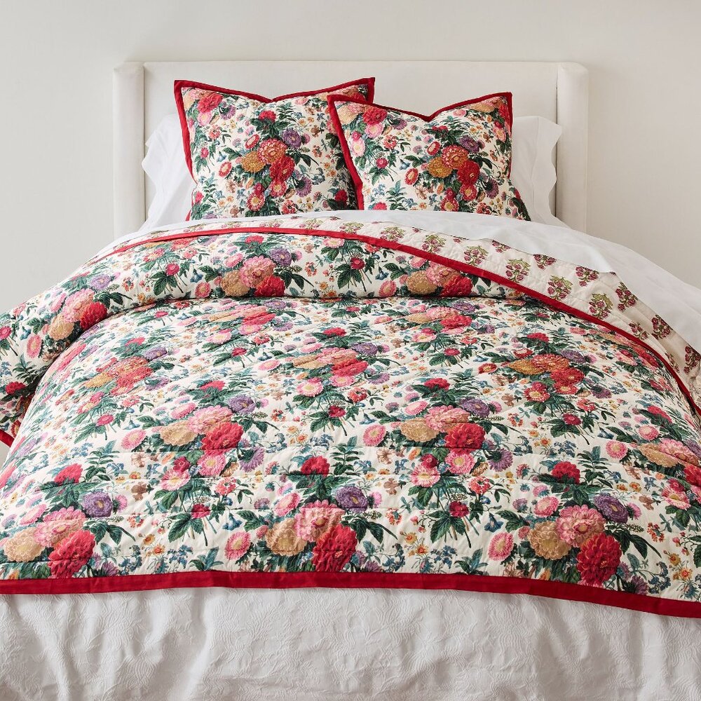 Pottery Barn Margeaux Embroidered Floral Reversible Quilt Bedding Full Queen NWT